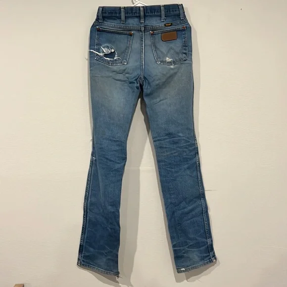 Vintage Cowboy Cut Wrangler Jeans - Picture 6 of 10